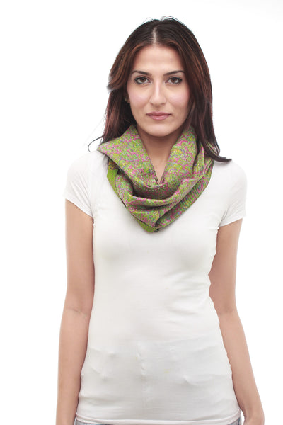 Silk Hand Woven Scarf (Green)
